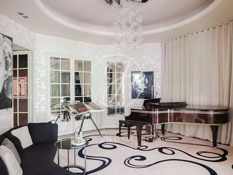 Apartment Paris 8e - 4 bedrooms - 315m²
