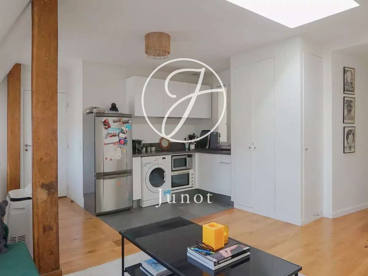 Apartment Paris 8e