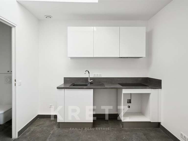 Appartement Paris 8e - 18m²