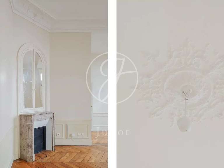 Appartement Paris 8e - 2 chambres - 78m²