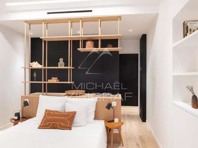 Appartement Paris 8e - 3 chambres - 142m²