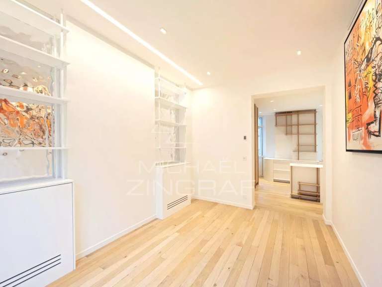 Appartement Paris 8e - 3 chambres - 142m²