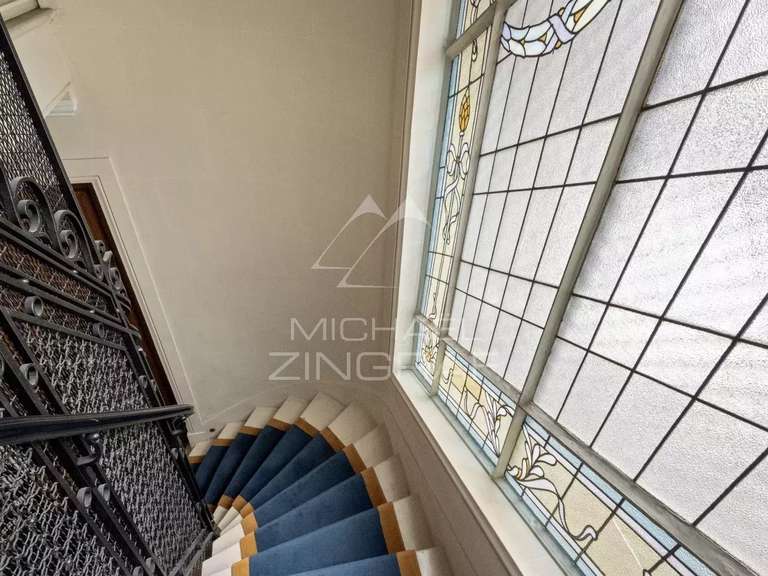 Appartement Paris 8e - 3 chambres - 142m²