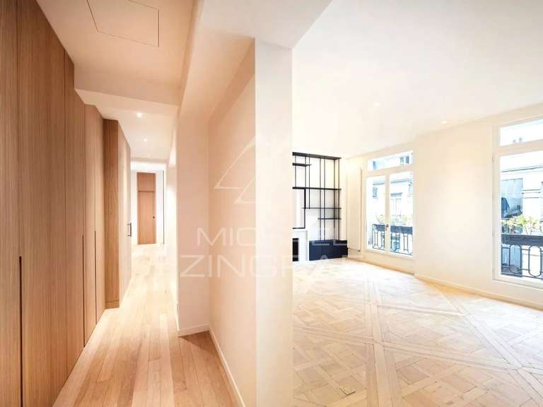 Appartement Paris 8e - 3 chambres - 142m²