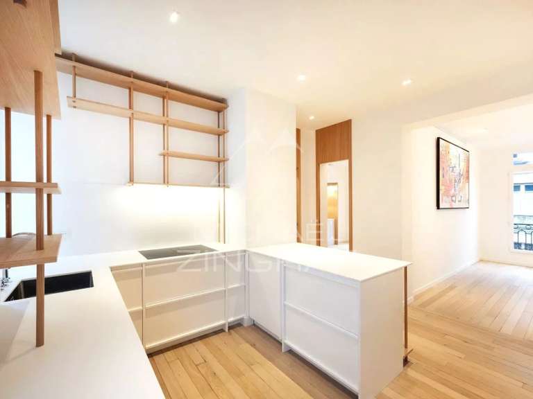 Appartement Paris 8e - 3 chambres - 142m²