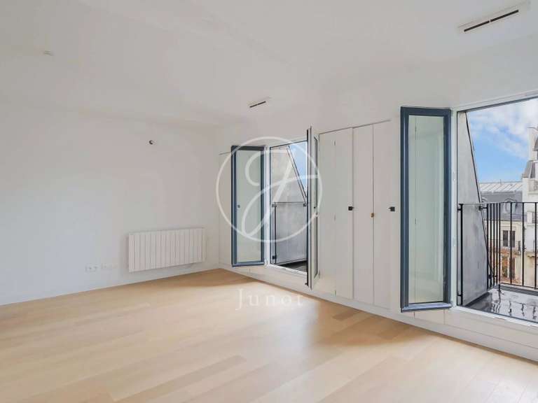 Appartement Paris 8e - 29m²