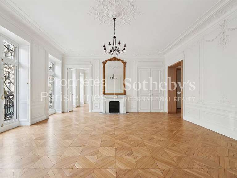 Appartement Paris 8e - 4 chambres - 247m²