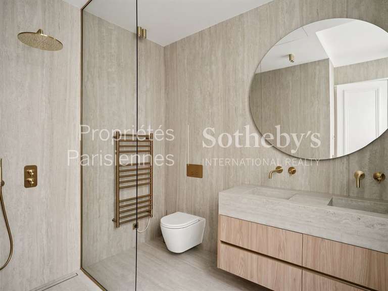 Appartement Paris 8e - 3 chambres - 166m²