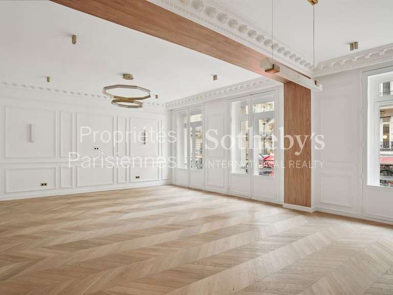 Appartement Paris 8e - 2 chambres - 125m²