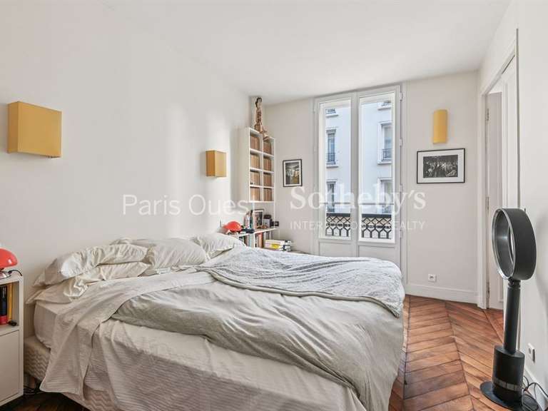 Appartement Paris 8e - 2 chambres - 101m²