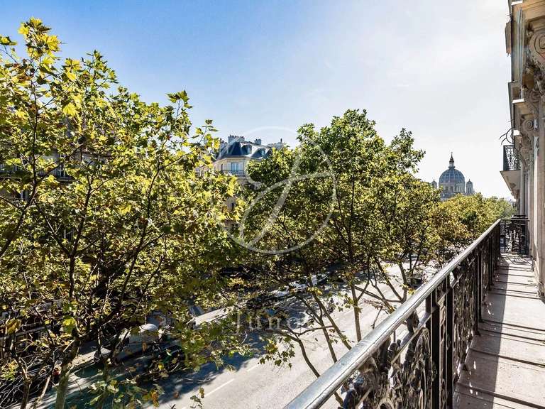Appartement Paris 8e - 4 chambres - 266m²