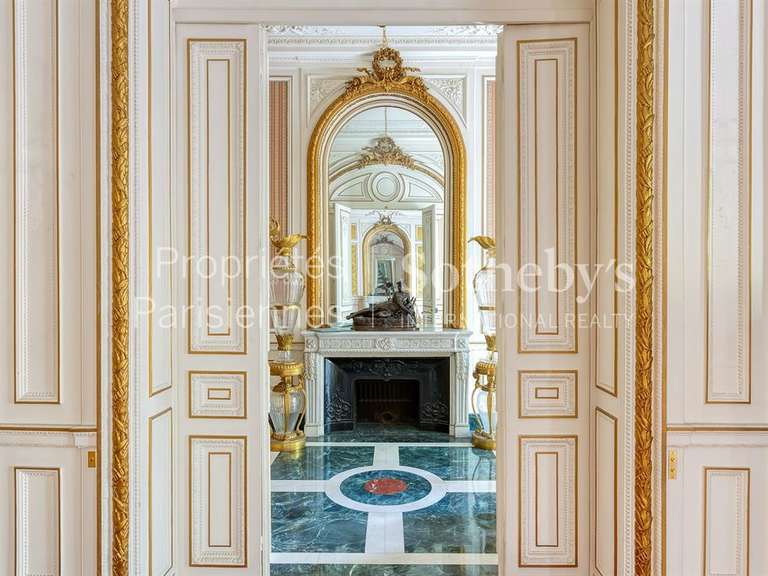 Appartement Paris 8e - 3 chambres - 323m²