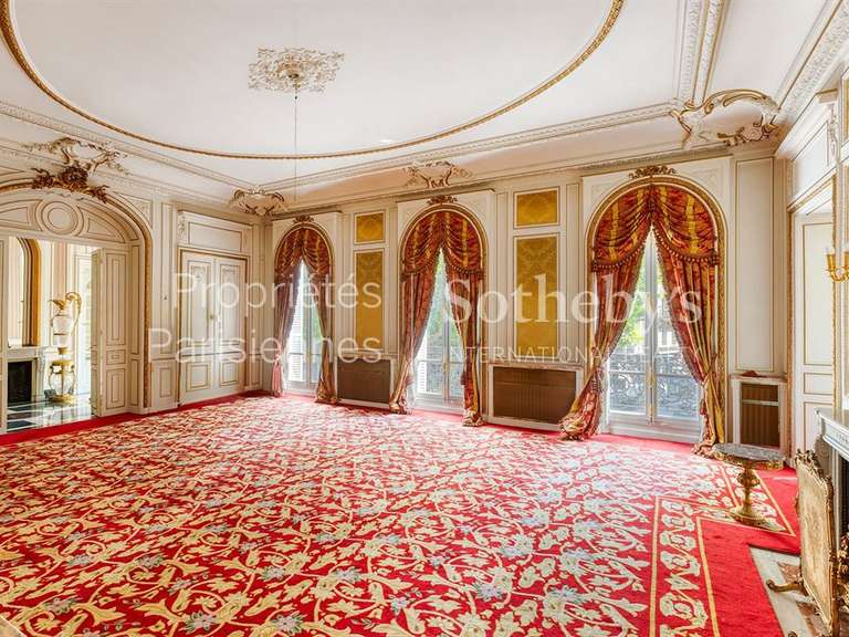 Appartement Paris 8e - 3 chambres - 311m²