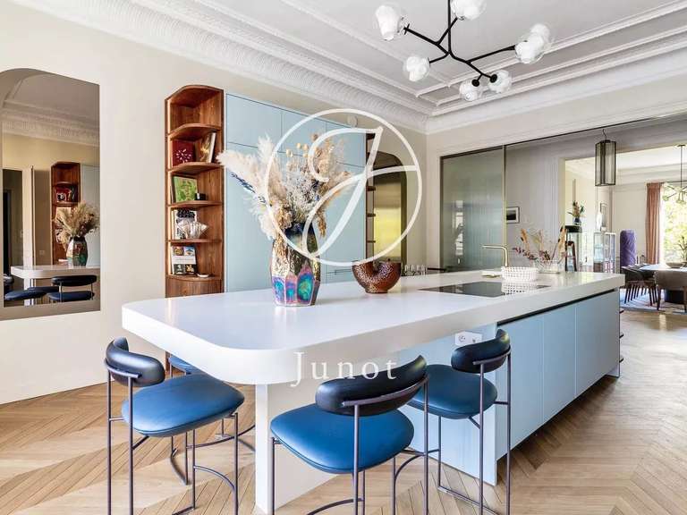 Apartment Paris 8e - 4 bedrooms - 266m²
