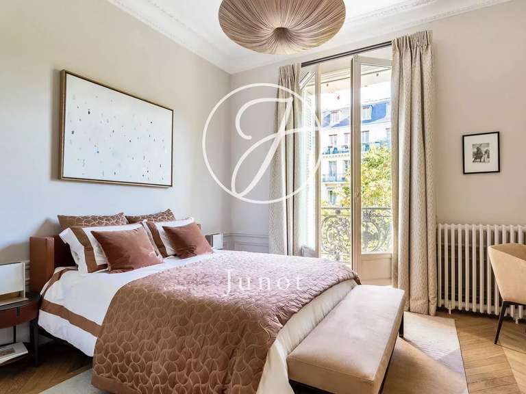 Apartment Paris 8e - 4 bedrooms - 266m²