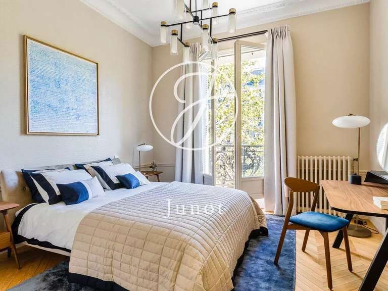 Apartment Paris 8e - 4 bedrooms - 266m²
