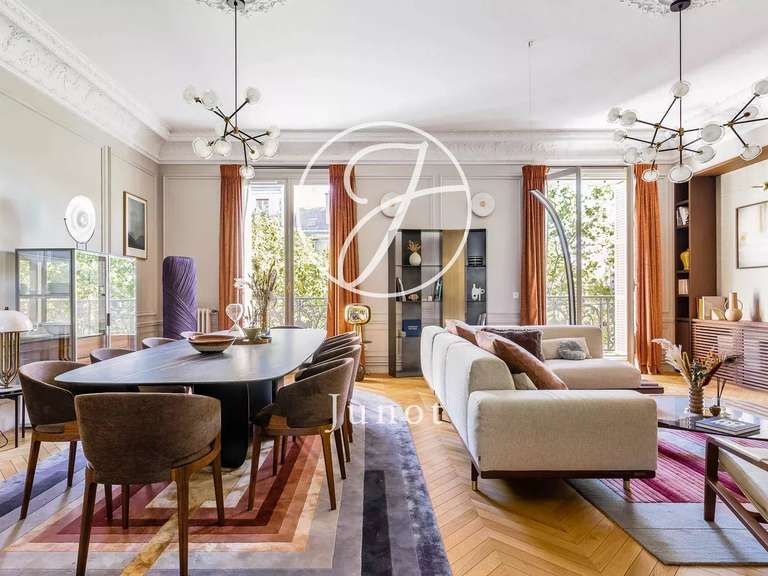 Apartment Paris 8e - 4 bedrooms - 266m²