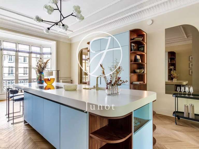 Apartment Paris 8e - 4 bedrooms - 266m²