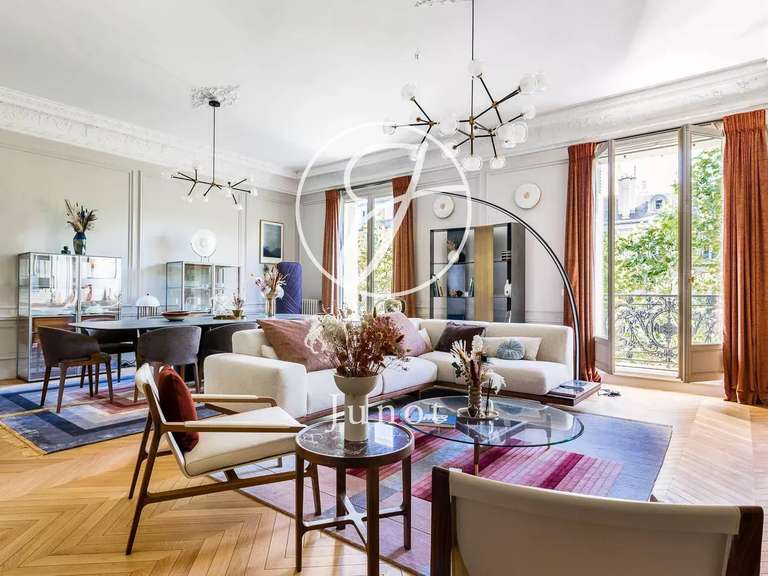 Apartment Paris 8e - 4 bedrooms - 266m²