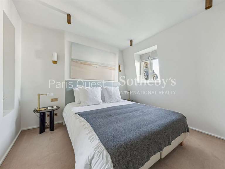 Appartement Paris 8e - 5 chambres - 247m²