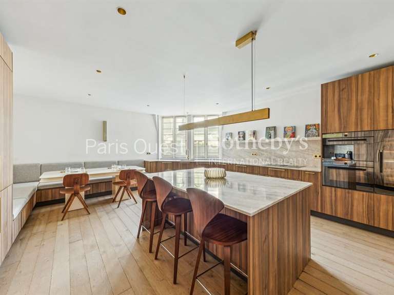 Appartement Paris 8e - 5 chambres - 247m²