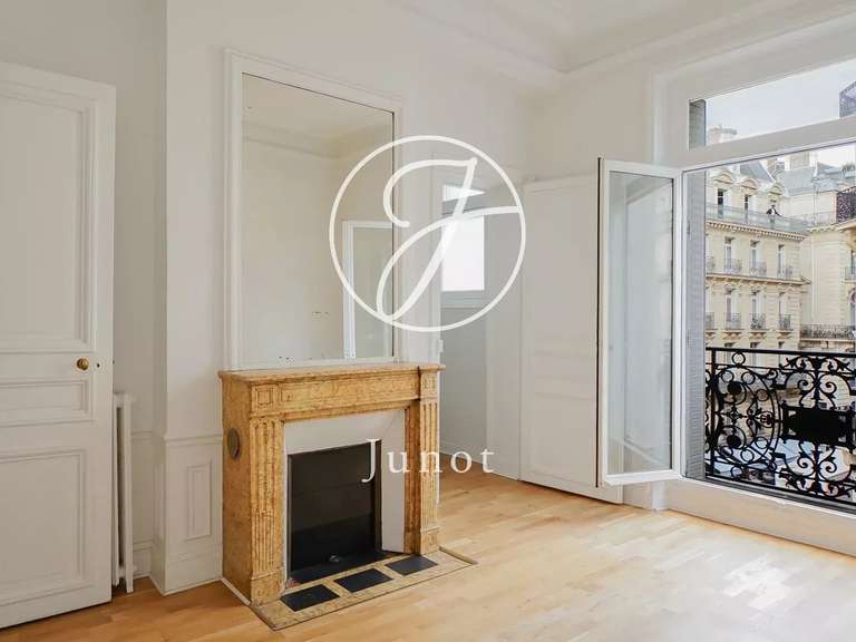 Appartement Paris 8e - 3 chambres - 166m²