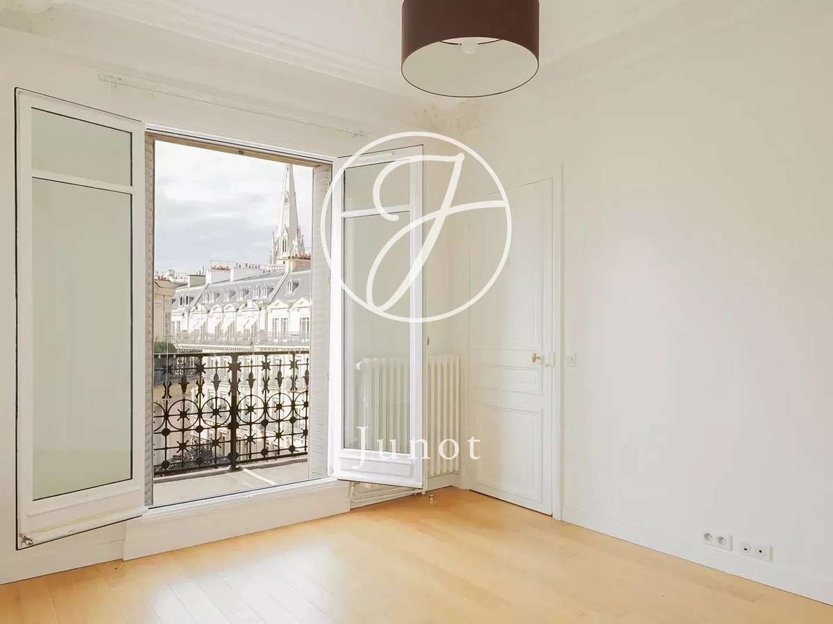 Appartement Paris 8e