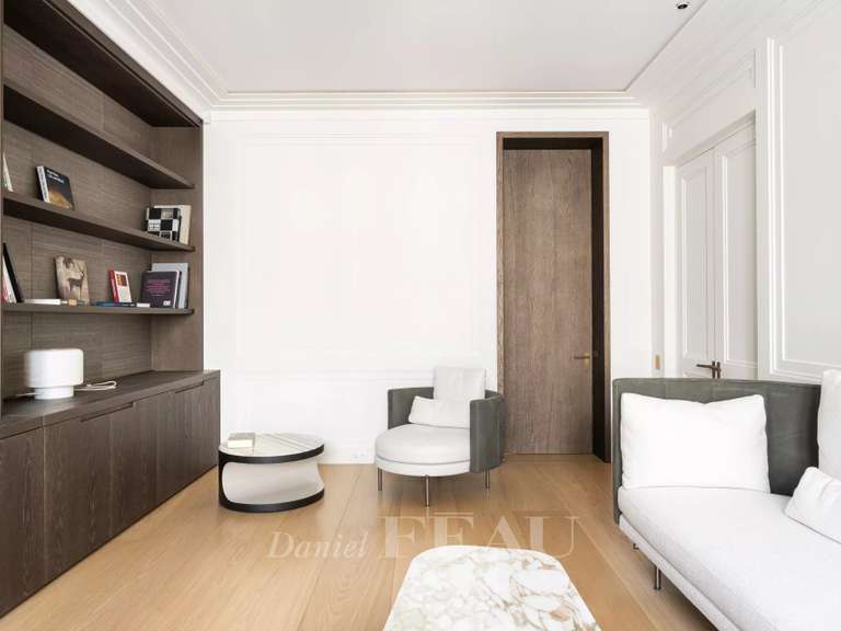 Appartement Paris 8e - 4 chambres - 368m²