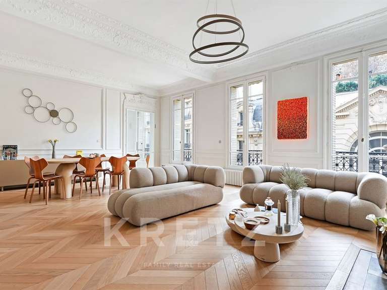 Appartement Paris 8e - 3 chambres - 160m²