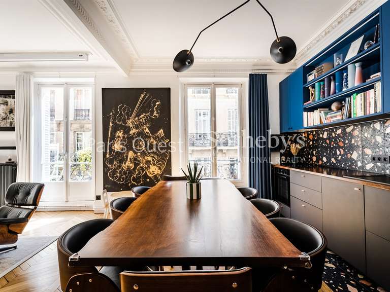 Appartement Paris 8e - 3 chambres - 95m²