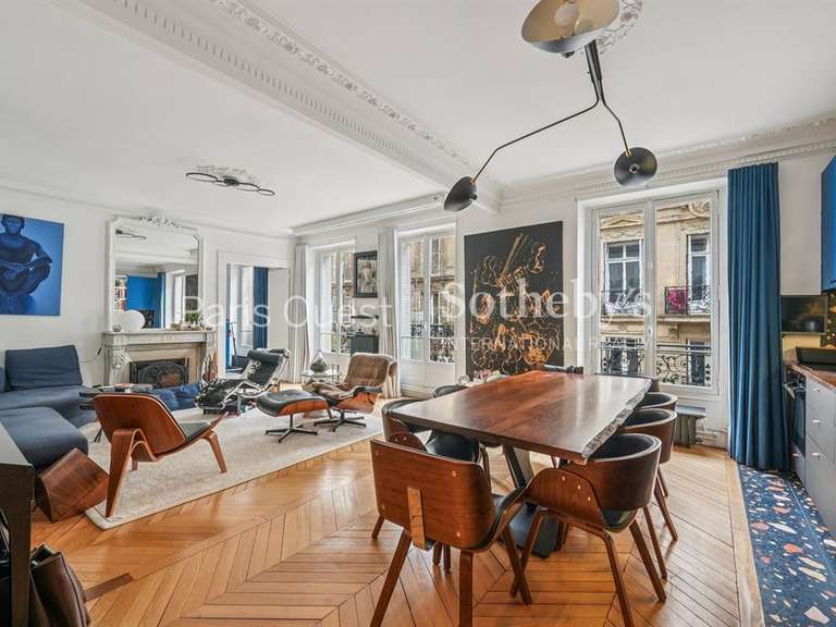 Appartement Paris 8e - 3 chambres - 95m²