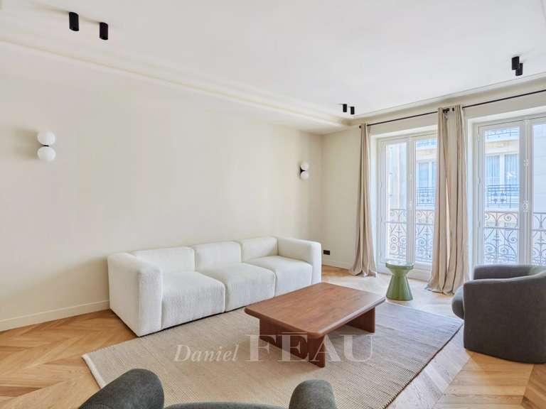 Appartement Paris 8e - 3 chambres - 124m²