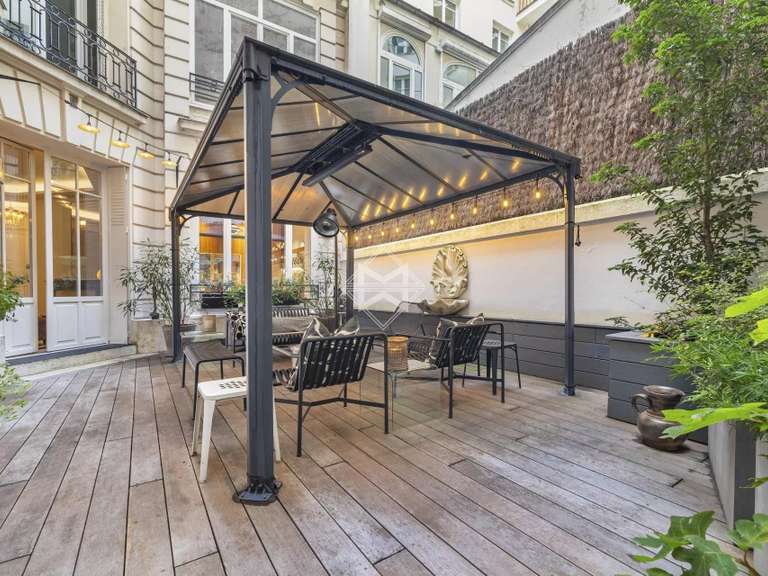 Appartement Paris 8e - 3 chambres - 206m²