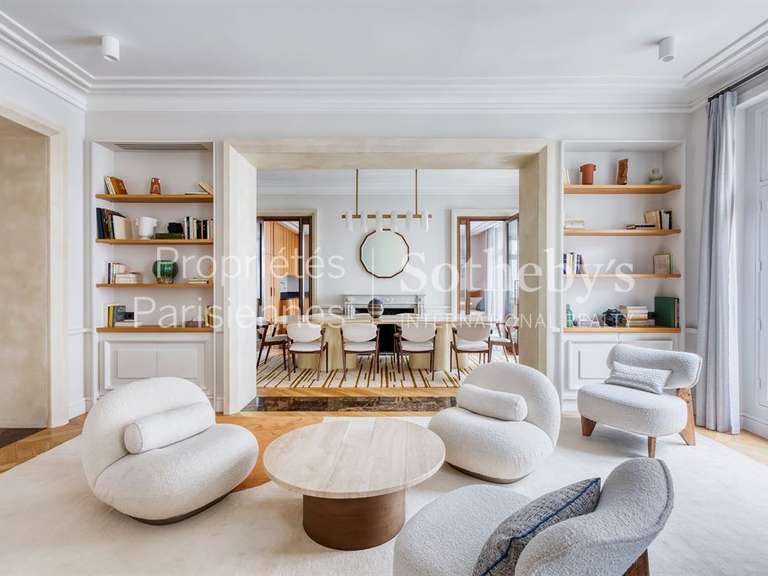 Appartement Paris 8e - 5 chambres - 348m²
