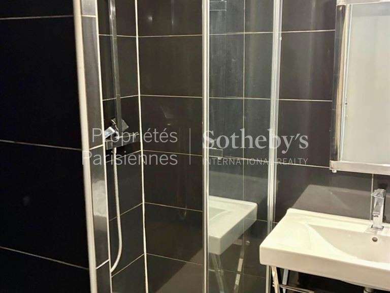 Appartement Paris 8e - 25m²