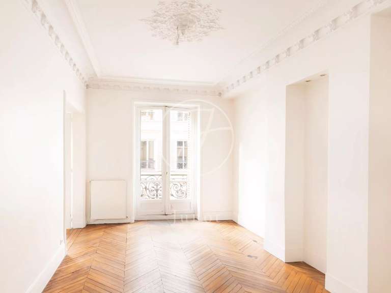 Appartement Paris 8e - 4 chambres - 166m²