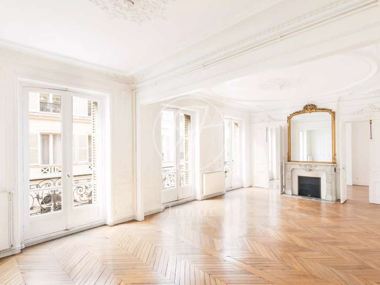 Appartement Paris 8e - 4 chambres - 166m²