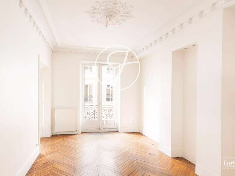 Appartement Paris 8e - 4 chambres - 166m²