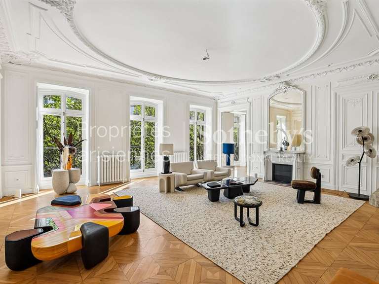 Appartement Paris 8e - 4 chambres - 253m²