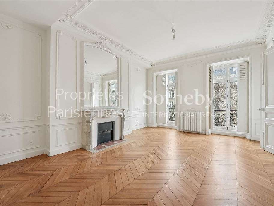 Apartment Paris 8e