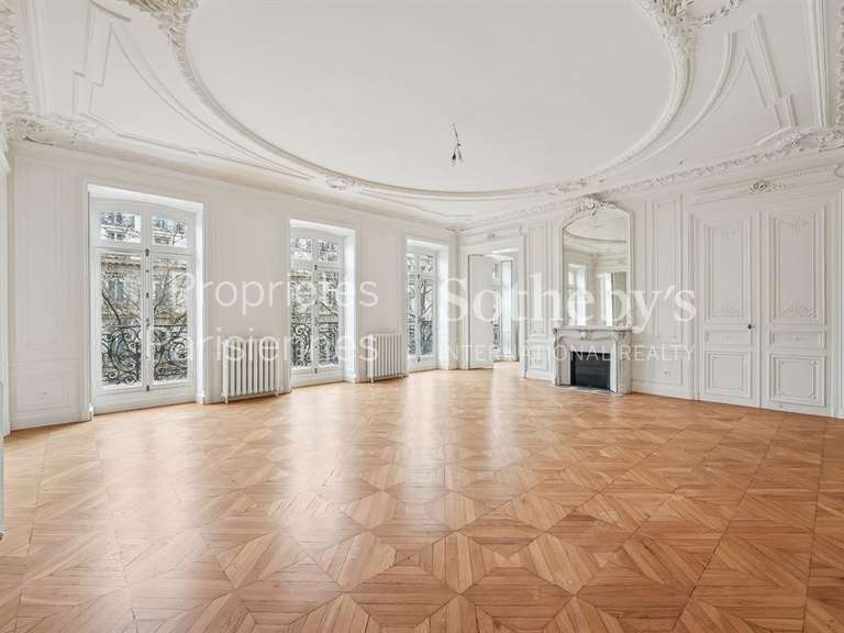 Apartment Paris 8e - 4 bedrooms - 245m²
