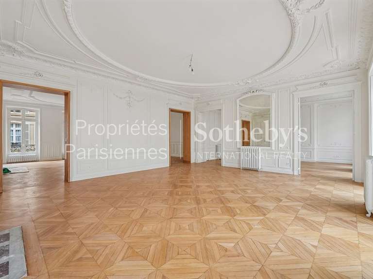 Apartment Paris 8e - 4 bedrooms - 245m²