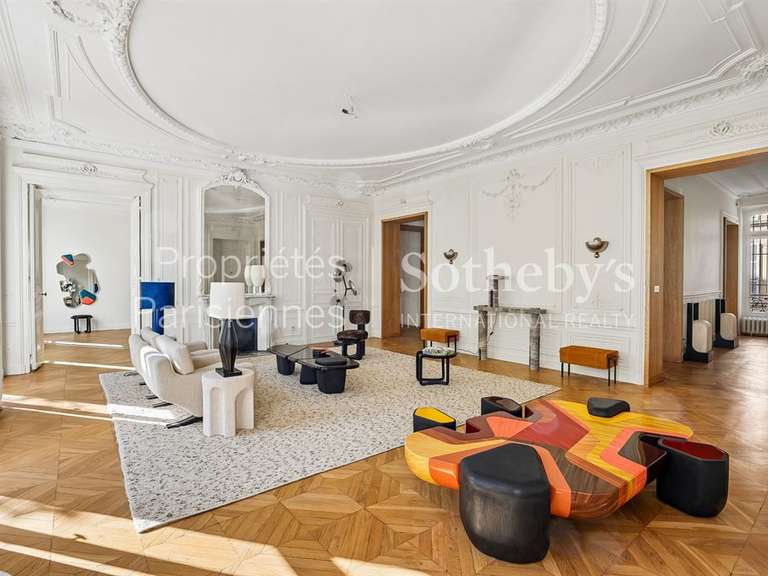 Appartement Paris 8e - 4 chambres - 253m²