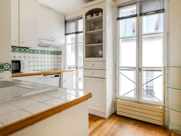Apartment Paris 8e - 2 bedrooms - 61m²