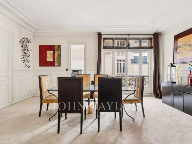 Apartment Paris 8e - 3 bedrooms - 174m²