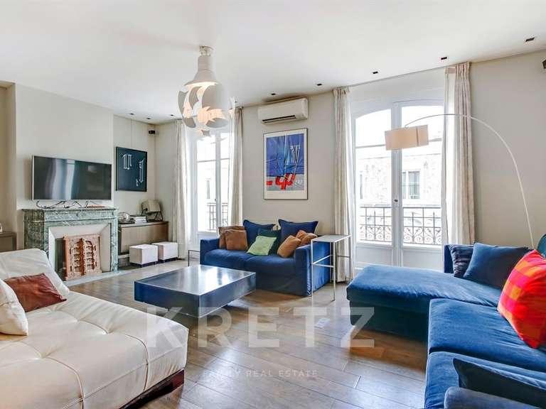 Appartement Paris 8e - 3 chambres - 182m²