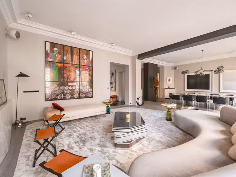 Appartement Paris 8e - 3 chambres - 247m²
