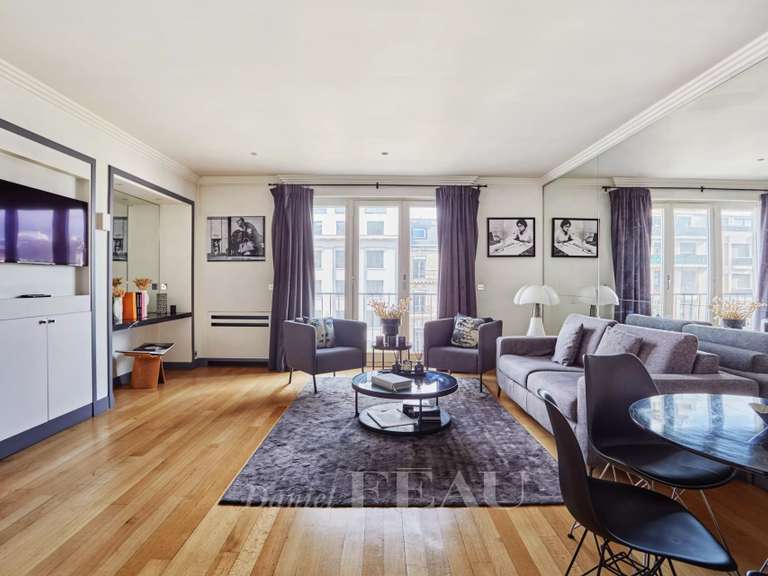 Appartement Paris 8e - 1 chambre - 49m²