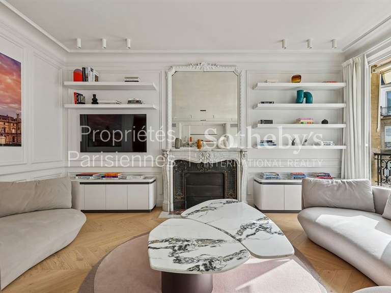 Appartement Paris 8e - 3 chambres - 130m²