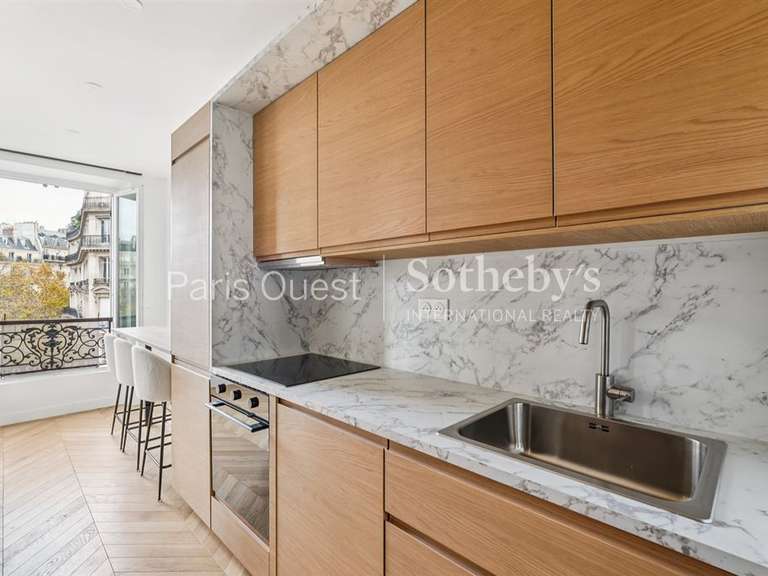 Appartement Paris 8e - 1 chambre - 28m²